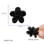 Load image into Gallery viewer, Radhu & Kabby Pack of 6 Glitter Mini Claw Clips | Black & White Flower Design Hair Accessories