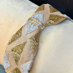Load image into Gallery viewer, Headband with Gold and White Beads – Perfect for All Occasions