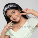 Load image into Gallery viewer, Handmade Black & White Beaded Headband For Women 1 Pcs