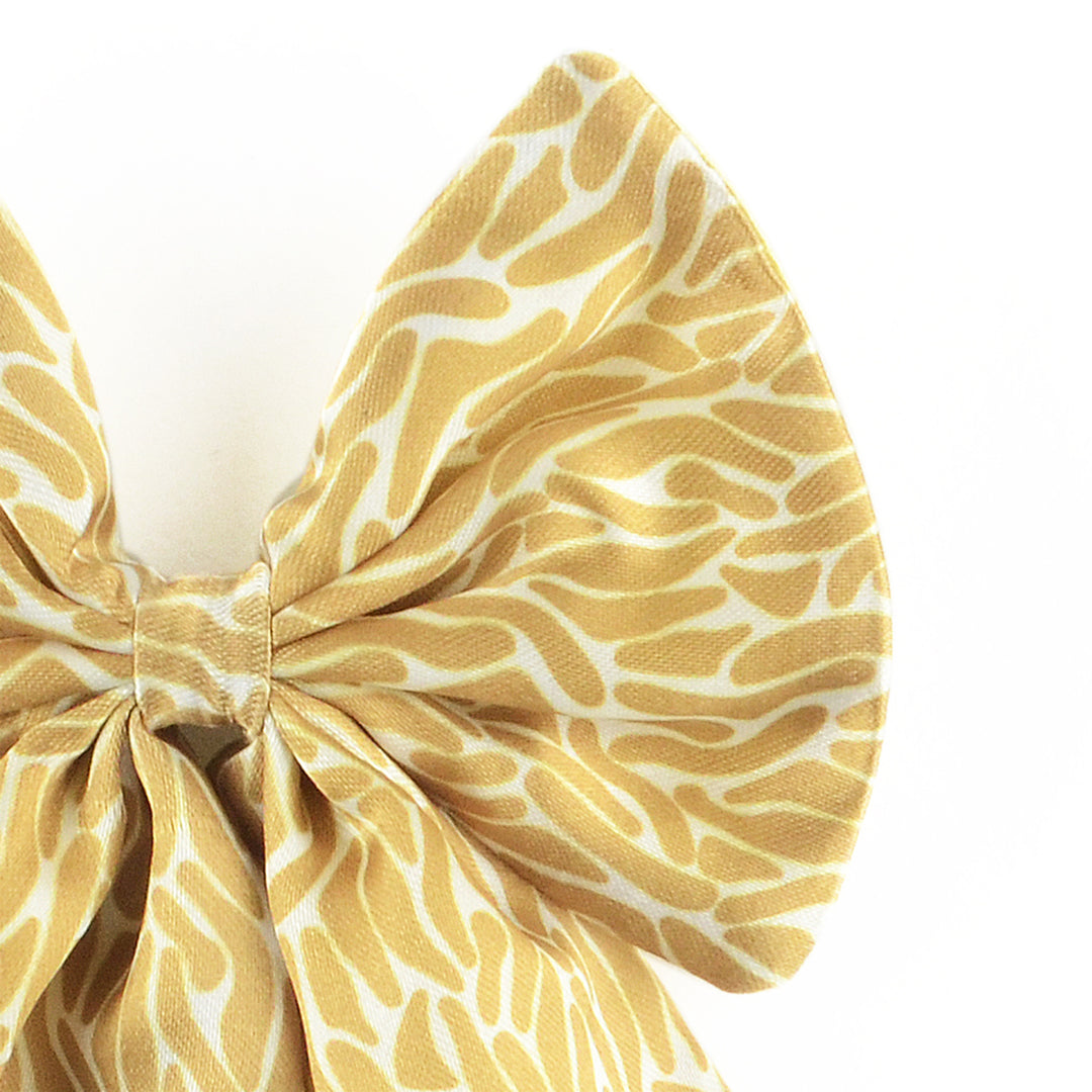 Satin Gold Patterned Hair Bow Clip For Women & Girls Set of 1