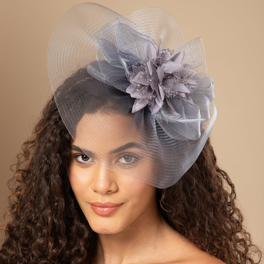 Radhu & Kabby Floral Fascinator Hat for Women | Set of 1 Stylish Black Hat with Alligator Clips & Headband